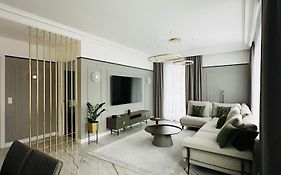 Penthouse Brabank Green Luxury Sauna, Fitness & Parking By Grandview